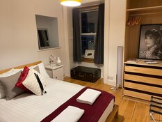 Double bedroom 2 with window in Edinburgh flat