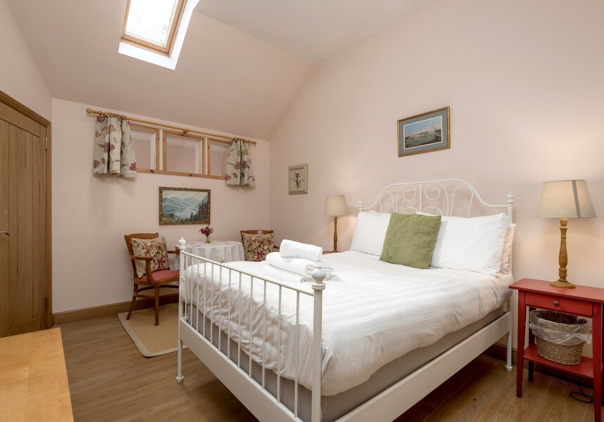 Grassicks_Cottage-Bedroom 2