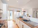 Edmonstone's Close (Grassmarket) 9 - Modern family kitchen space in Edinburgh holiday let