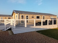 Outside View of Sea View Lodge