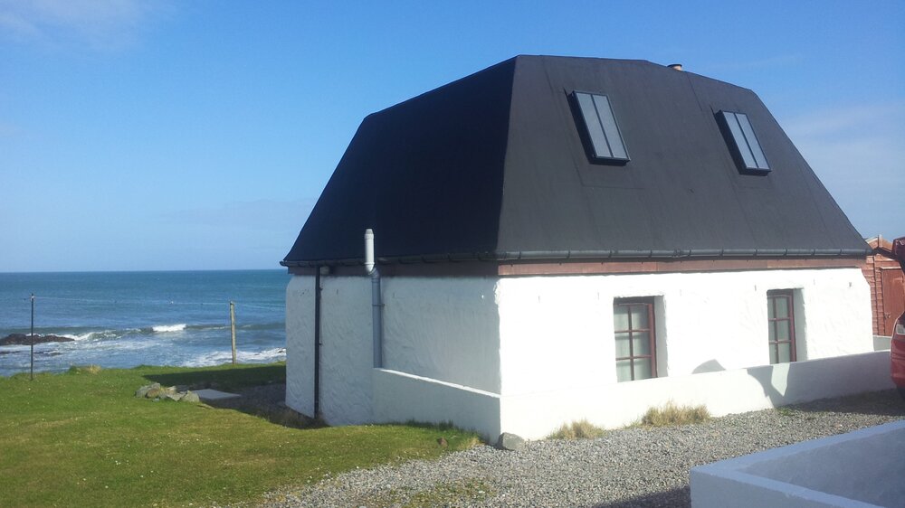 Stevie's cottage sea view