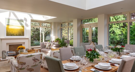 Spacious Orangery in a Holiday Home in Scotland - Dining Area - Large dining table that seats comfortably 10 people