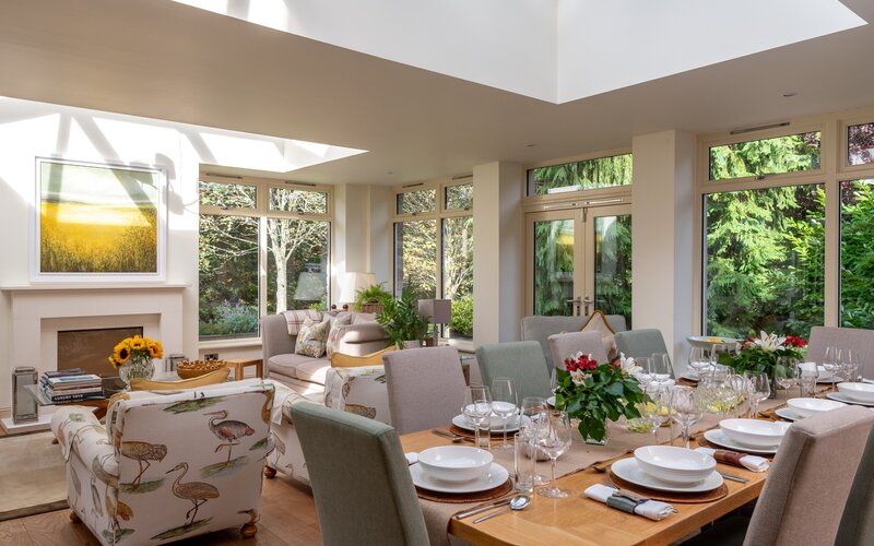 Spacious Orangery in a Holiday Home in Scotland - Dining Area - Large dining table that seats comfortably 10 people