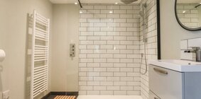 Modern walk-in shower room view