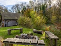 Ditchling Cabin-16