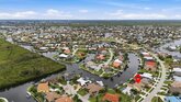 A Florida House Villa