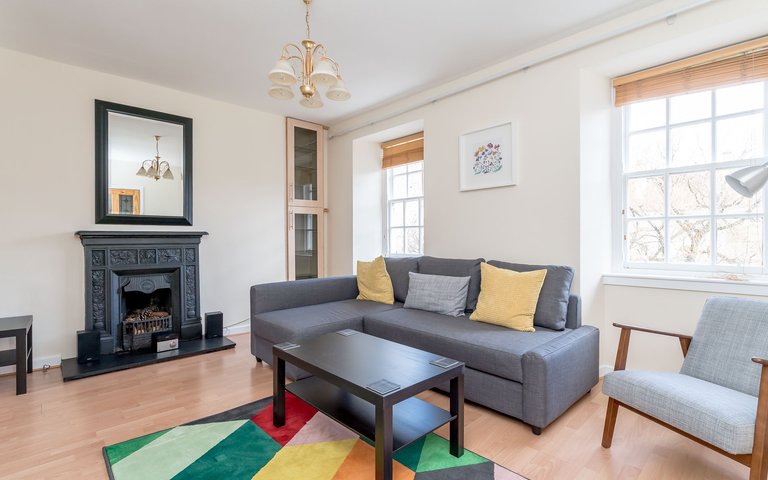 Sofa bed - sofa bed in lounge of Chessels Court Apartment Sofa bed - sofa bed in lounge of Chessels Court Apartment