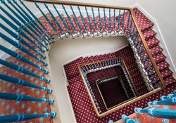1 Parliament Sq stairwell