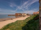 Beach Cottage - local area - View across North Berwick's beach to the harbour