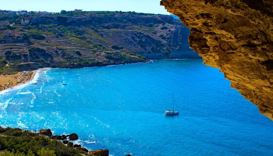 m-ashraful-alam-BOM6Lr7SEco-unsplash (1)