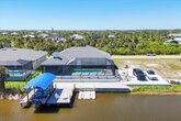 A Florida House Villa