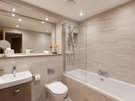 Ocean Drive 5 - Large family bathroom with bath and overhead shower