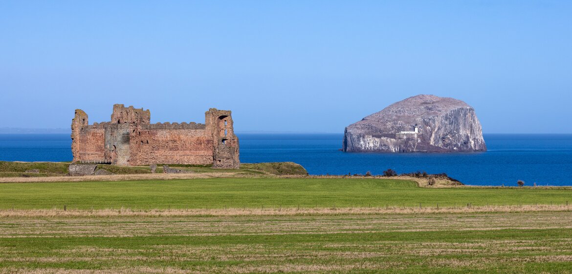 Seacliff and Bass Rock (© VisitScotland/Kenny Lam) Seacliff and Bass Rock (© VisitScotland/Kenny Lam)