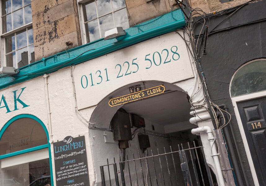Edmonstone's Close (Grassmarket) 22
