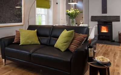 1dbe6f36-5351-4ab3-8b15-b6c5db490bbd 1dbe6f36-5351-4ab3-8b15-b6c5db490bbd