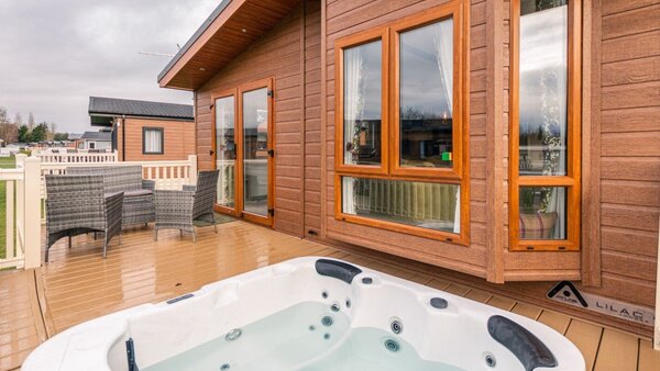 Jacuzzi