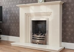 LadyStairsClose_2-11