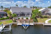 A Florida House Villa