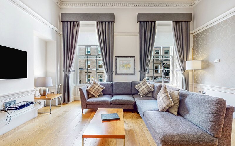 16-web-or-mls-242 West George Street Ground Flat CAMPBELL_25 - Light-filled living room designed for comfort and calm