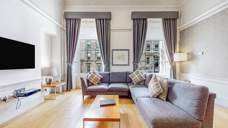 16-web-or-mls-242 West George Street Ground Flat CAMPBELL_25 - Light-filled living room designed for comfort and calm