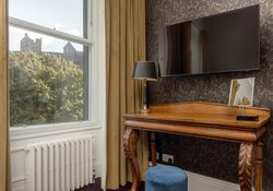 Dedicated Work Station with Inspiring Castle Views