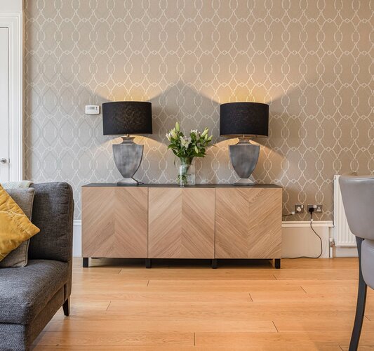 6-web-or-mls-242 West George Street MacKintosh Apartment_6