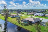 A Florida House Villa