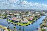 A Florida House Villa