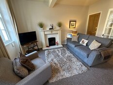 CV3 Lounge 2