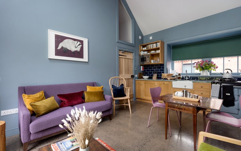 Holiday Home in the Countryside - State-of-the-art kitchen equipped with high-spec appliances, sleek countertops and ample storage space, perfect for gourmet cooking and entertaining in style