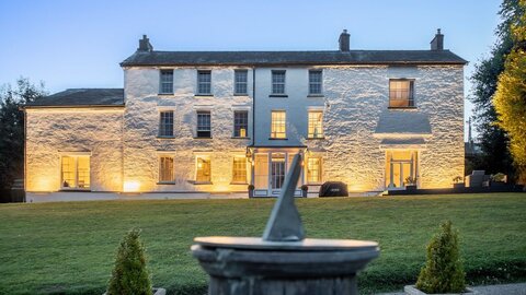 Plas Pantyderi Manor