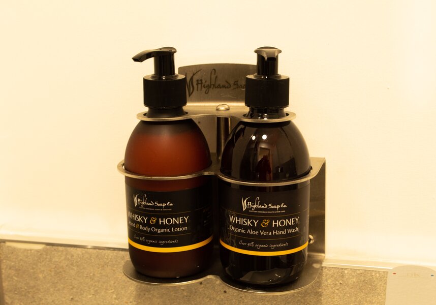 Alpine View - family friendly holiday home in Aviemore - luxury hand soap