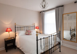 Hart Street Apartment-1