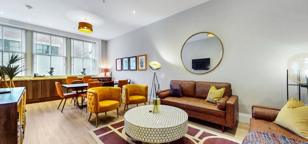 01 - 67-web-or-mls-96 Bath Street The Steamie_36