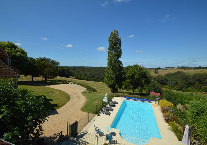 Lovely villa in France, with pool