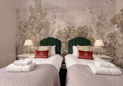 Bedroom in a Corporate Rental in Edinburgh