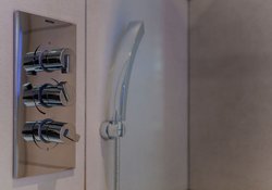 Modern Bathroom for Corporate Guests