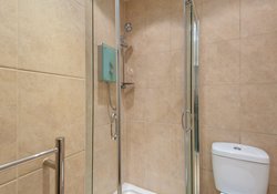 LadyStairsClose_2-25