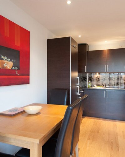 282751-the-lochend-park-view-residence-no-1-13 - Dining area and kitchen in Edinburgh family holiday let