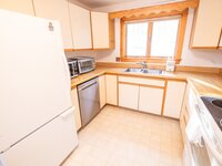 1016 Johnson Cir 2 4 web (17 of 41)