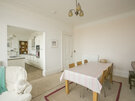 Linda Vista, large holiday home in North Berwick, Sleeps 10 - Dining room in open plan sitting room (© Coast Properties)