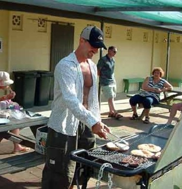 Picture of Pohara Beach Top 10 Holiday Park, Nelson
