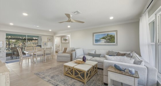A Florida House Villa (© StreamLine VRS)