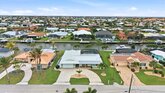 A Florida House Villa