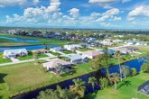 A Florida House Villa