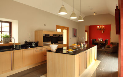 Open Plan Kitchen for Families and Graduates - Spacious and modern kitchen, featuring an island a high-spec appliances