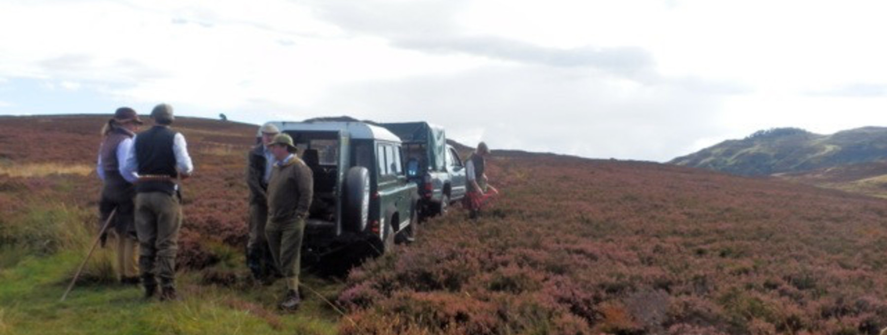 Murthly estate stalking party arrives in Highland Perthshire - Stalking party about to set off through the heather in Highland Perthshire (© Murthly Estate)