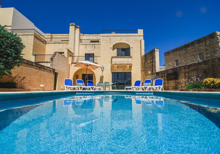 1. Pool area