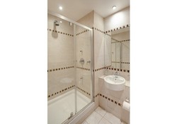 Frederick Street Apartment 2-20