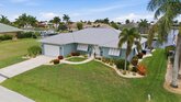 A Florida House Villa